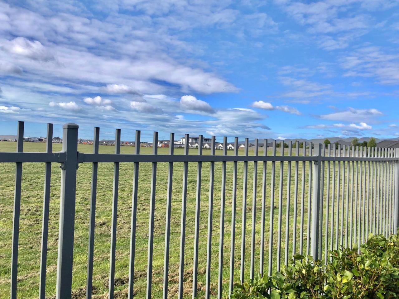 Lovely, Sunny, Home Sweet Home Christchurch Exterior foto